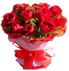 9 adet kirmizi güllerden kipkirmizi buket  Manisa online çiçekçi , çiçek siparişi 