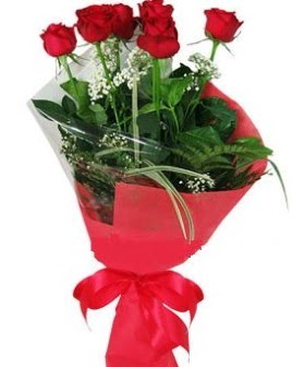 5 adet kırmızı gülden buket  Manisa internetten çiçek satışı 