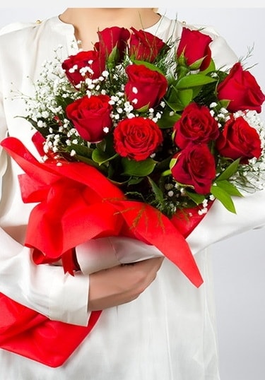 Aşk Gülleri 11 Adet kırmızı gül buketi  Manisa anneler günü çiçek yolla 